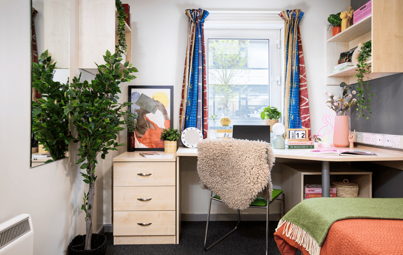 Classic Ensuite, Newarke Point, Newarke Point, 8 Newarke Close, Leicester - Image 1