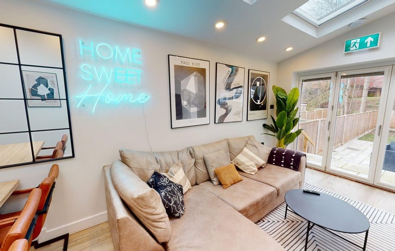 Dawlish Road, Selly Park, Birmingham - Image 1