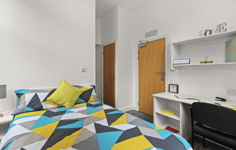 Newarke Street, City Centre, Leicester - Image 1