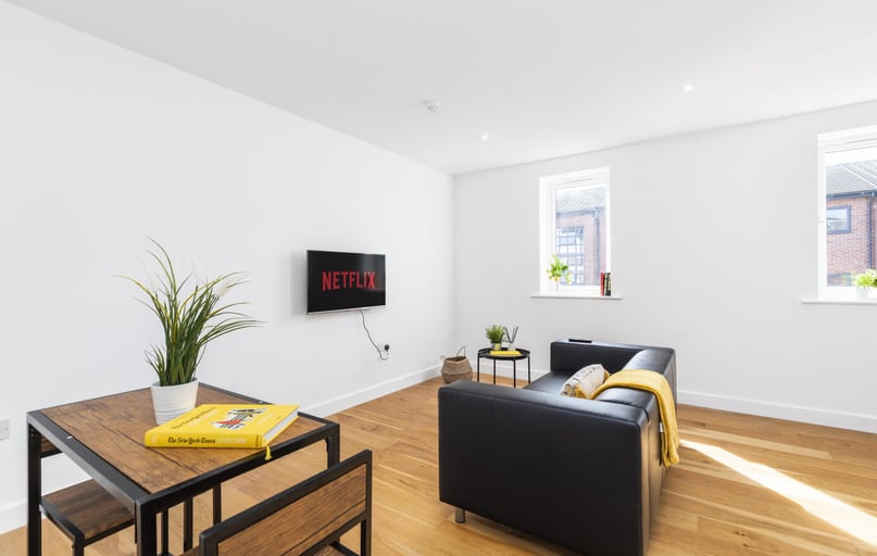 Royal Park Road, Hyde Park, Leeds - Image 1