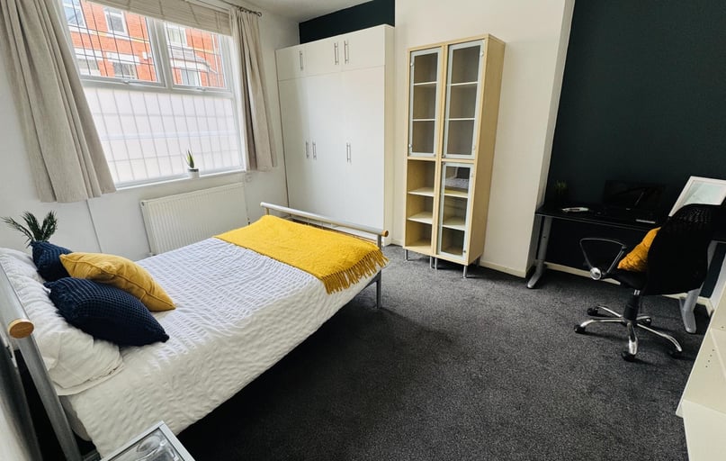 Garden Lane, City Centre, Chester - Image 1