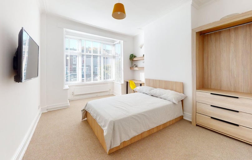 Carholme Road, West End, Lincoln - Image 1