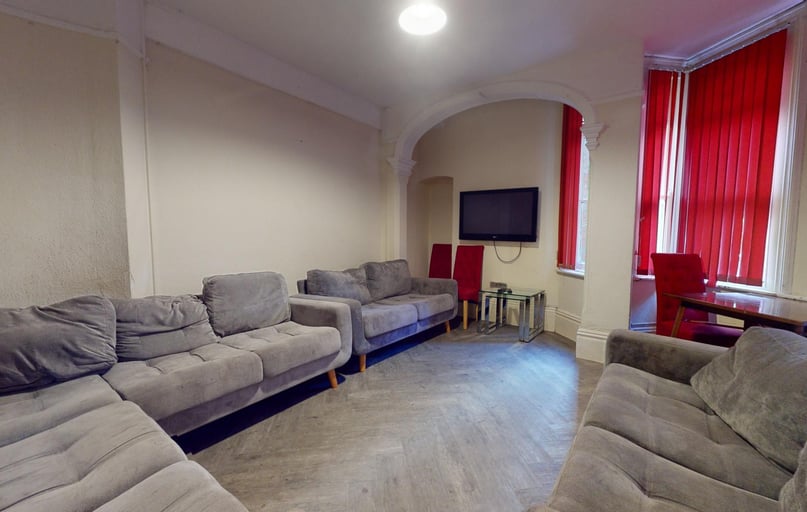 Ashby Road, City Centre, Loughborough - Image 1