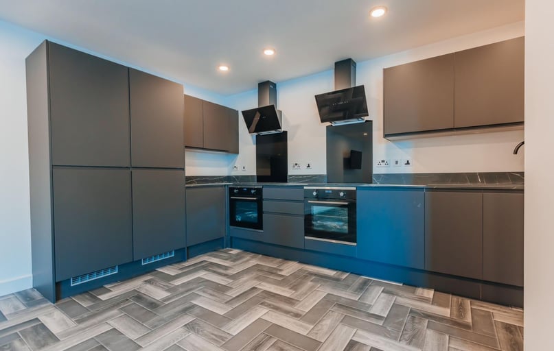 Graduation House, Beeston, Nottingham - Image 1