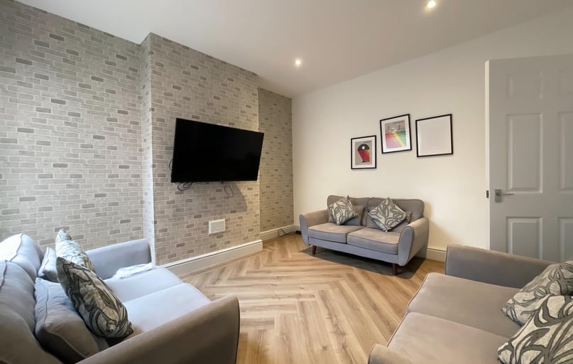 York Road, City Centre, Loughborough - Image 1
