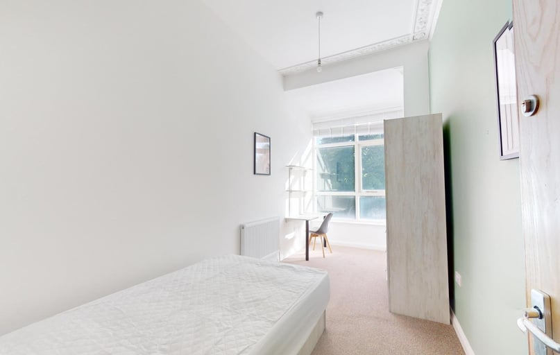 Blenheim Terrace, Woodhouse, Leeds - Image 1