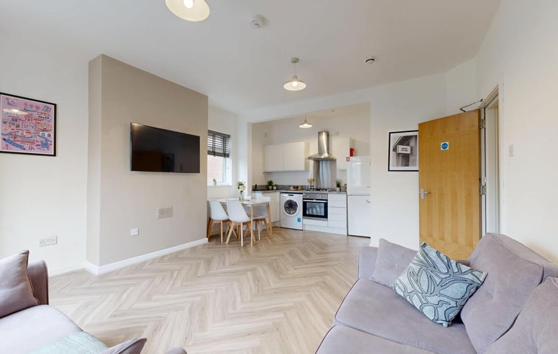 Cardigan Road, Headingley, Leeds - Image 1