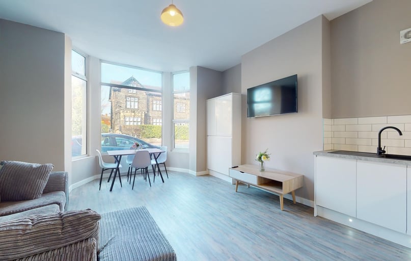 Cardigan Road, Headingley, Leeds - Image 1
