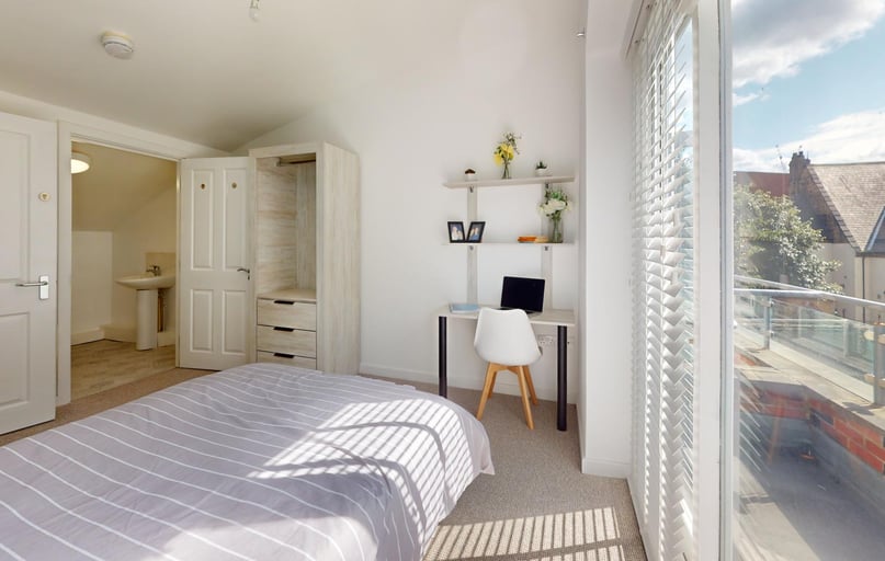 Yalta Court, Woodhouse, Leeds - Image 1