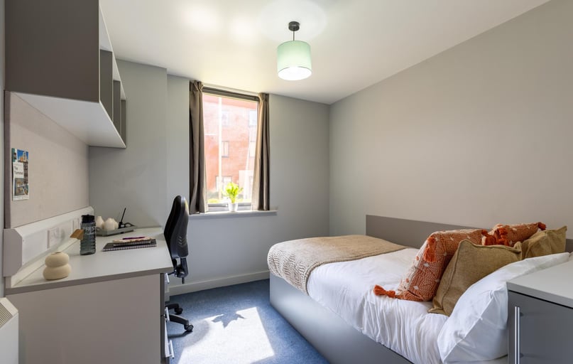Classic Ensuite, The Tramshed, 160 Corporation Street, City Centre, Preston - Image 1