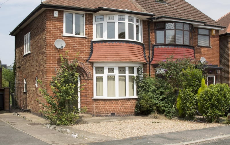 Oaklands Avenue, City Centre, Loughborough - Image 1