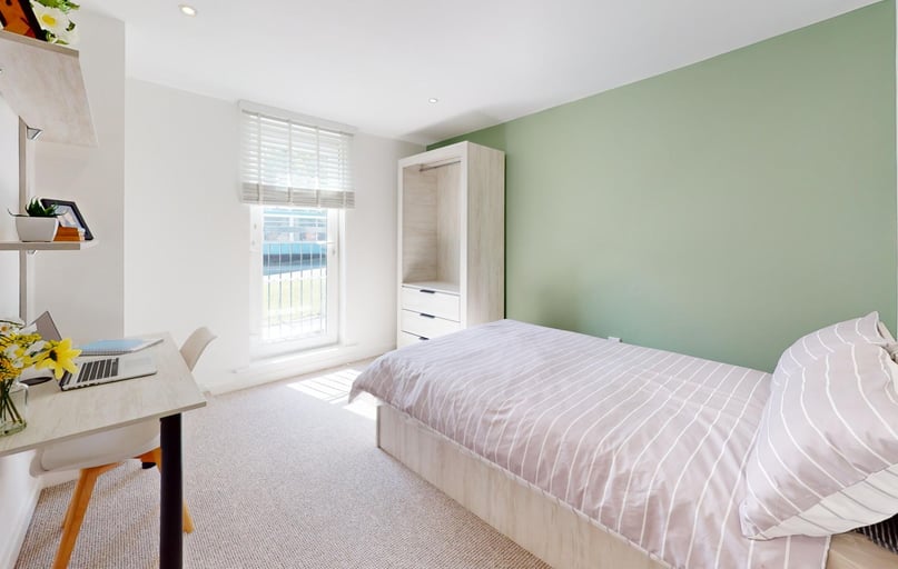 St Ann's Place, Kirkstall, Leeds - Image 1