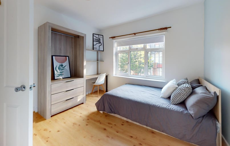 Rolleston Drive, Lenton, Nottingham - Image 1