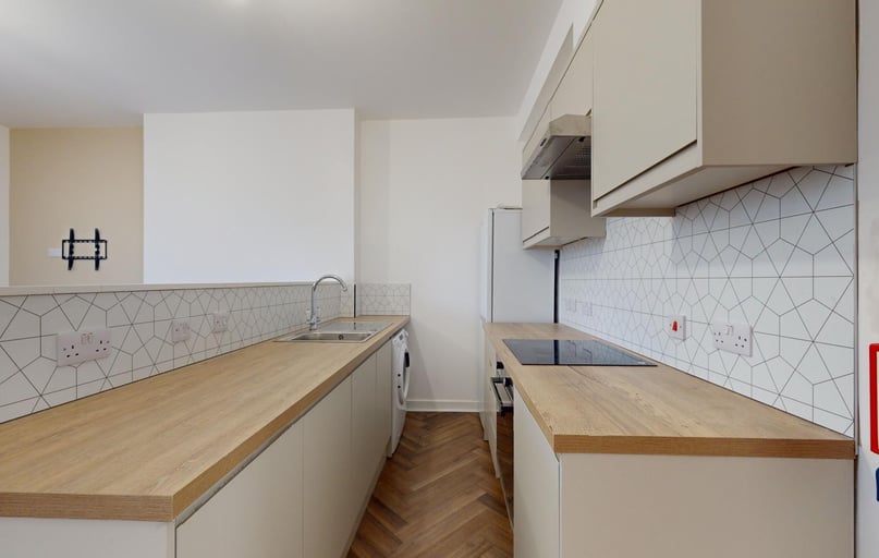 Hyde Terrace, Woodhouse, Leeds - Image 1