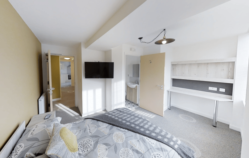 Devonshire House, City Centre, Loughborough - Image 1