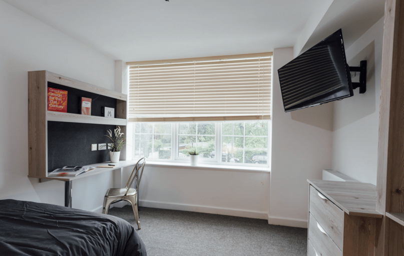 Devonshire House, City Centre, Loughborough - Image 1