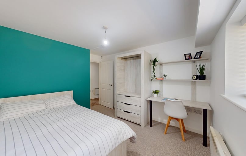 Yalta Court, Woodhouse, Leeds - Image 1