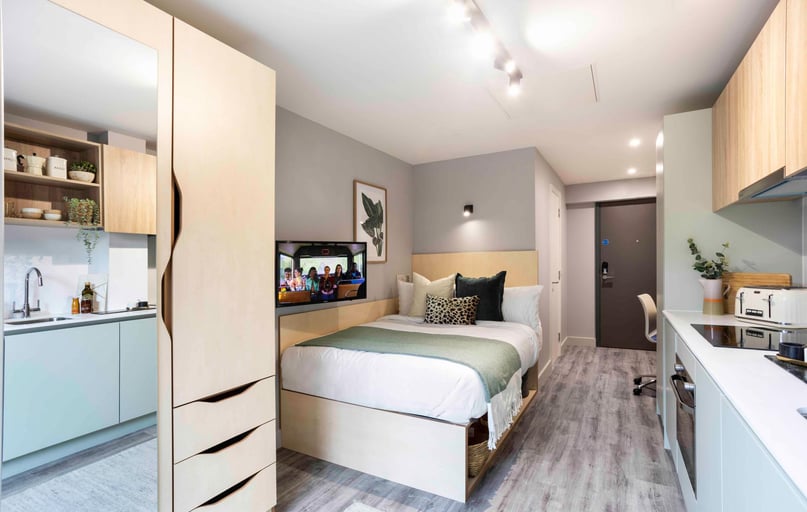 Studio Premium, Aster House, 2A University Road, City Centre, Belfast - Image 1