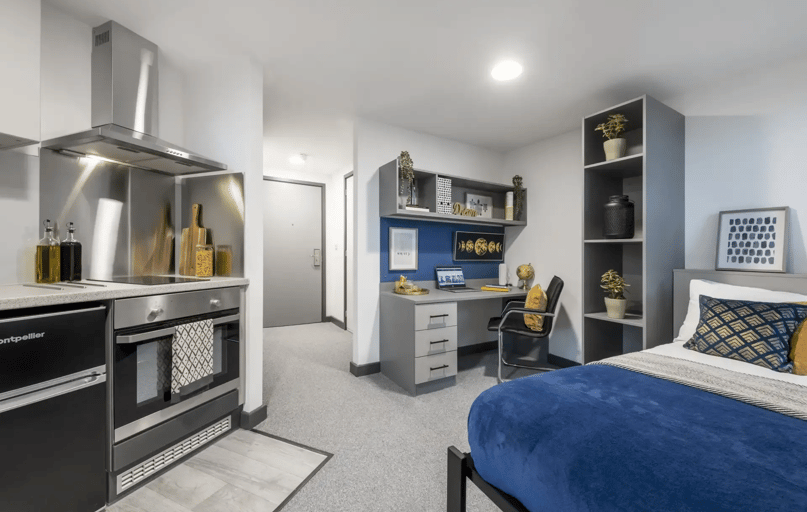 Gold Studio Plus, Compass, 1 Vauxhall Road, Selly Oak, Birmingham - Image 1