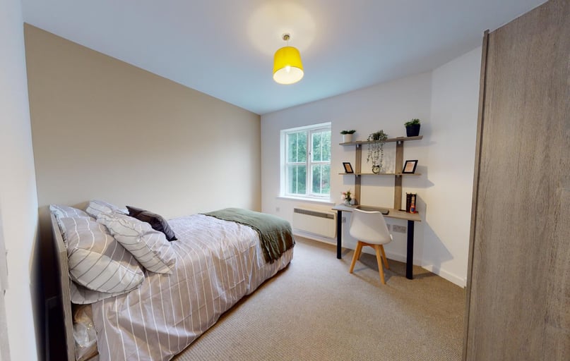 St Michaels Lane, Headingley, Leeds - Image 1