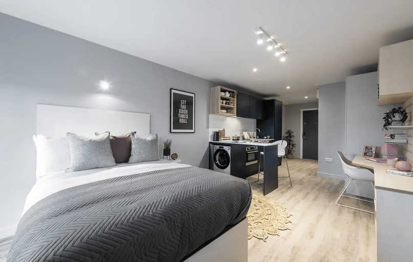 Premium, Huxley Studios, 44 Stanley Place, City Centre, Edinburgh - Image 1