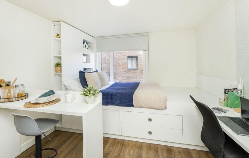 Studio Plus Fourth Floor, The Glassworks, 2 Coquet Street, Northumbria University, Newcastle - Image 1