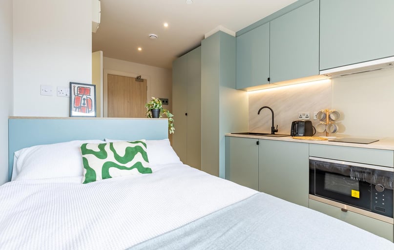 Bronze Studio, Centre Court, Alfreton Road, Lenton, Nottingham - Image 1