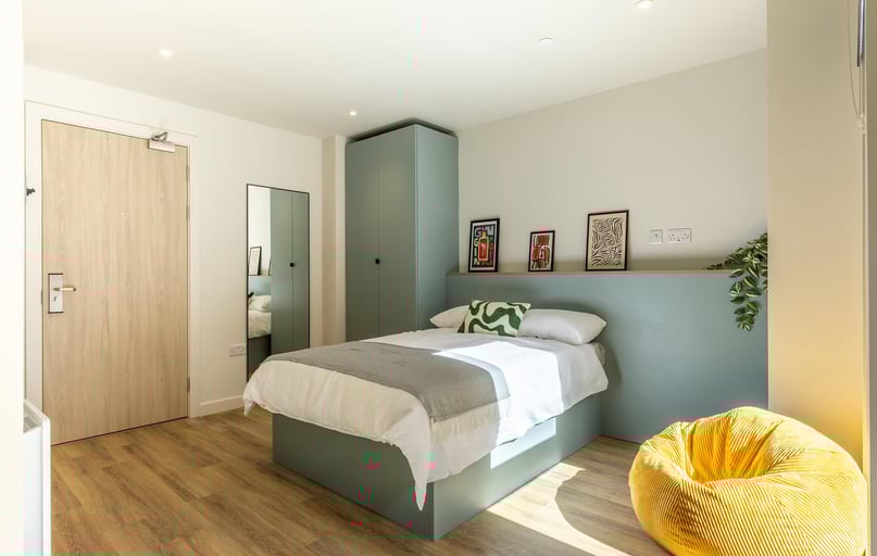 Platinum Studio, Centre Court, Alfreton Road, Lenton, Nottingham - Image 1