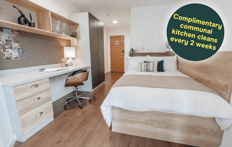 Gold En Suite, Bailey Fields, Rockingham Street, City Centre, Sheffield - Image 1