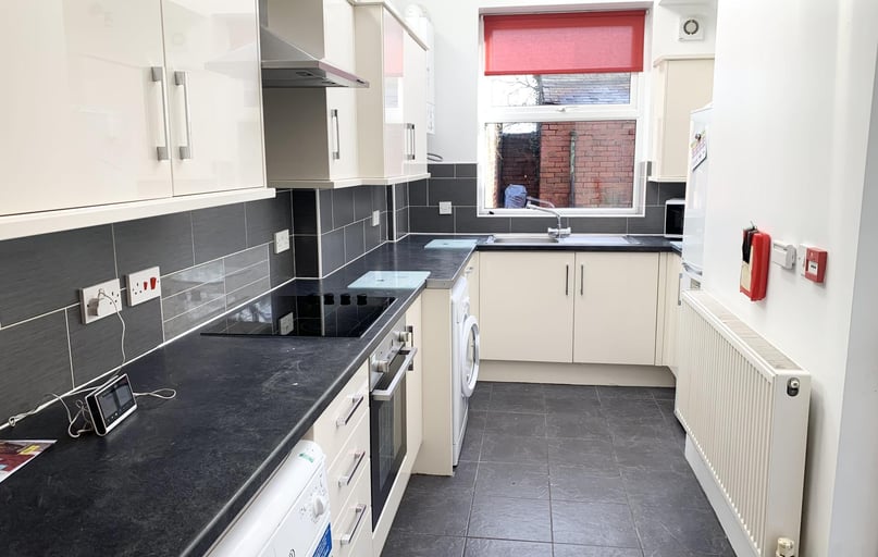 Vincent Road, Highfield, Sheffield - Image 1