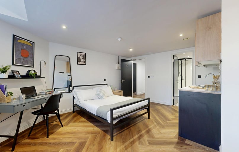 Thurloe Street, Victoria Park, Manchester - Image 1