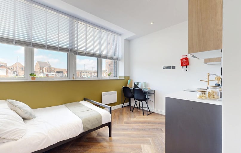 Thurloe Street, Victoria Park, Manchester - Image 1