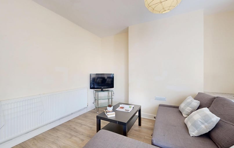 Wald Avenue, Fallowfield, Manchester - Image 1