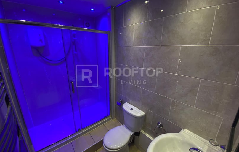 Cardigan Road, Headingley, Leeds - Image 1