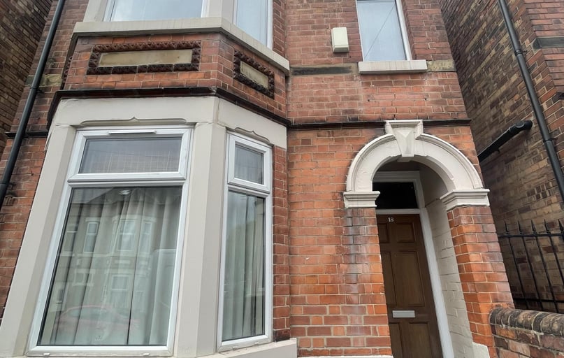 Dunlop Avenue, Lenton, Nottingham - Image 1