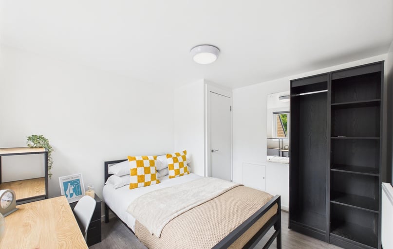 The Groves, Georgian Quarter, Liverpool - Image 1