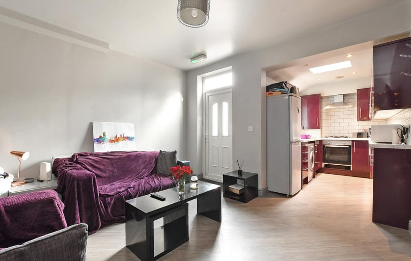 South View Road, Highfield, Sheffield - Image 1