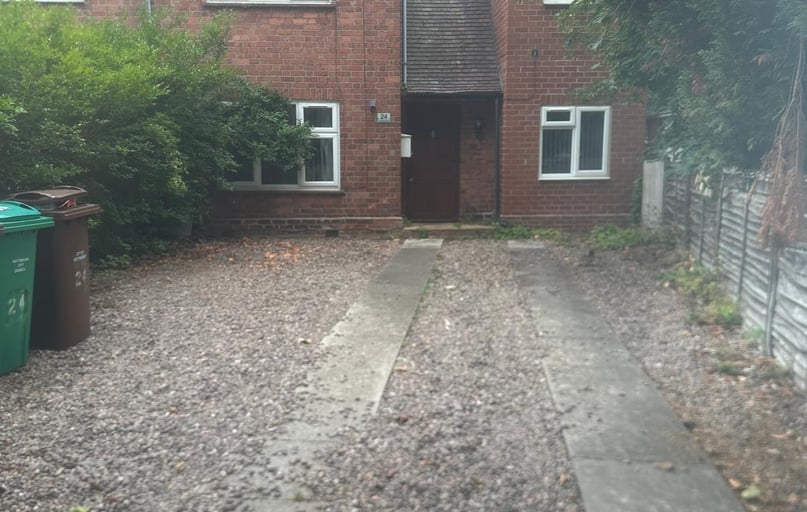Woodside Road, Lenton Abbey, Nottingham - Image 1