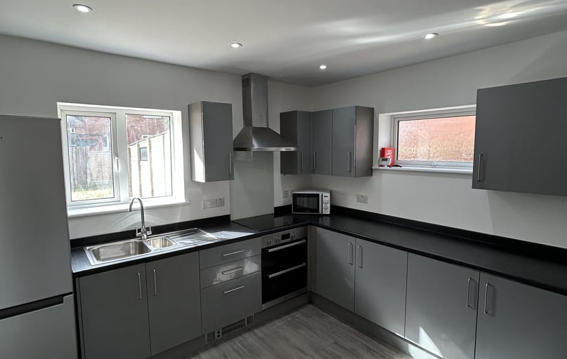 New Ashby Road, City Centre, Loughborough - Image 1