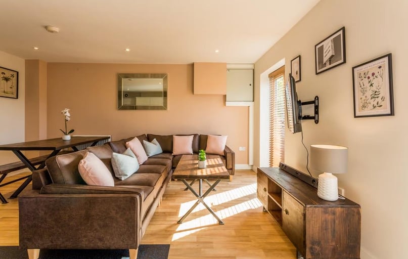 St Hilds Lane, Claypath, Durham - Image 1