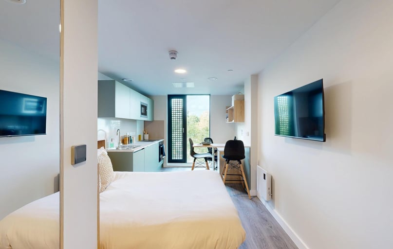 Classic Studio, Burnsall House, 101 Burnsall Road, Earlsdon, Coventry - Image 1