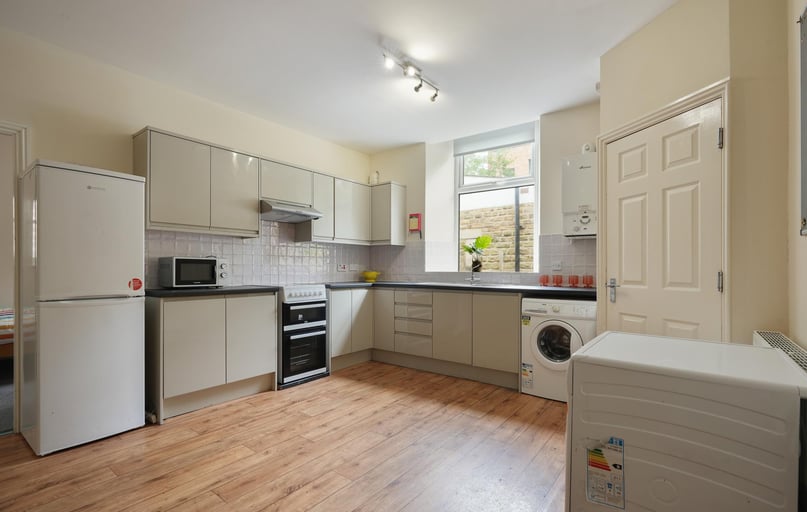 Victoria Road, Broomhall, Sheffield - Image 1