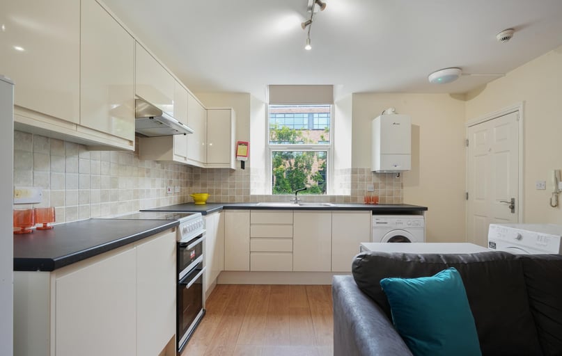 Victoria Road, Broomhall, Sheffield - Image 1