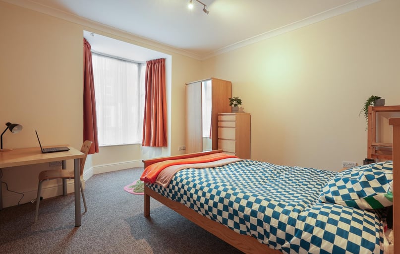 Rosedale Road, Sharrowvale, Sheffield - Image 1