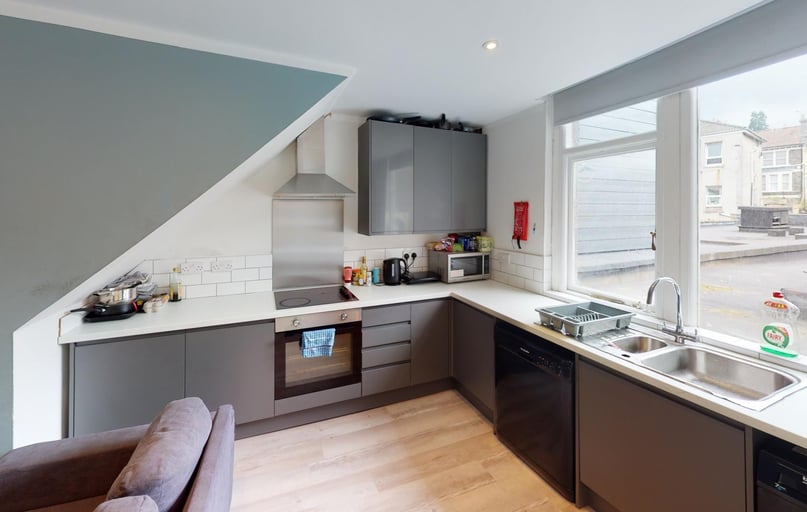 Gloucester Road, Cotham, Bristol - Image 1