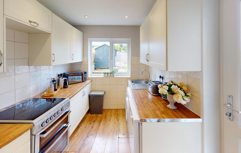 Poolemead Road, Twerton, Bath - Image 1