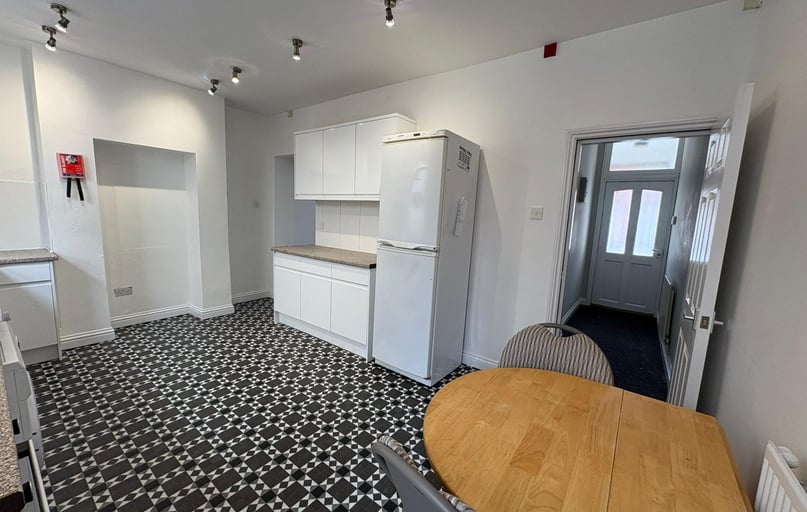 Lancing Road, Heeley, Sheffield - Image 1