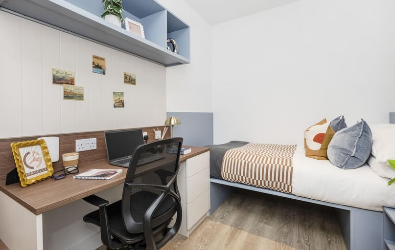 Classic 3 Bed Ensuite, The Propeller Quarter, Fairlawn Avenue, Near University, Bristol - Image 1