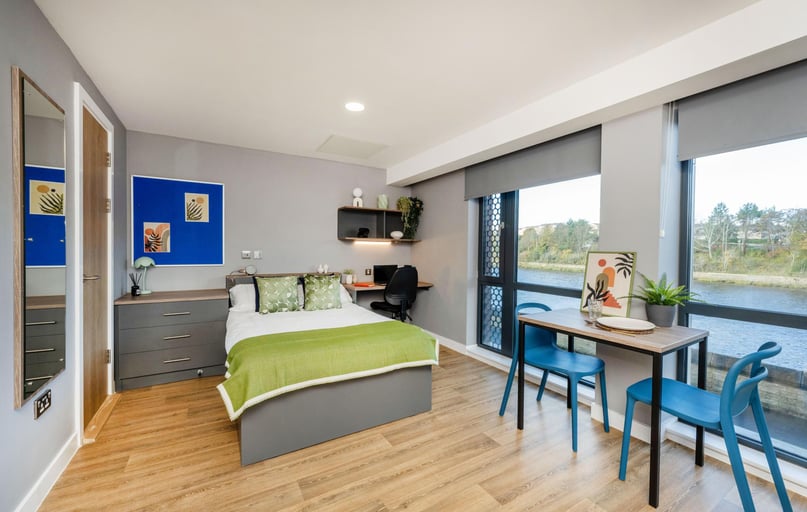 Premium Riverview Studio, Luneside, St Georges Quay, Fairfield, Lancaster - Image 1