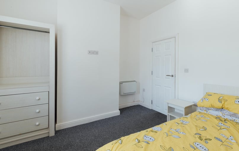 Broad Street, City Centre, Loughborough - Image 1